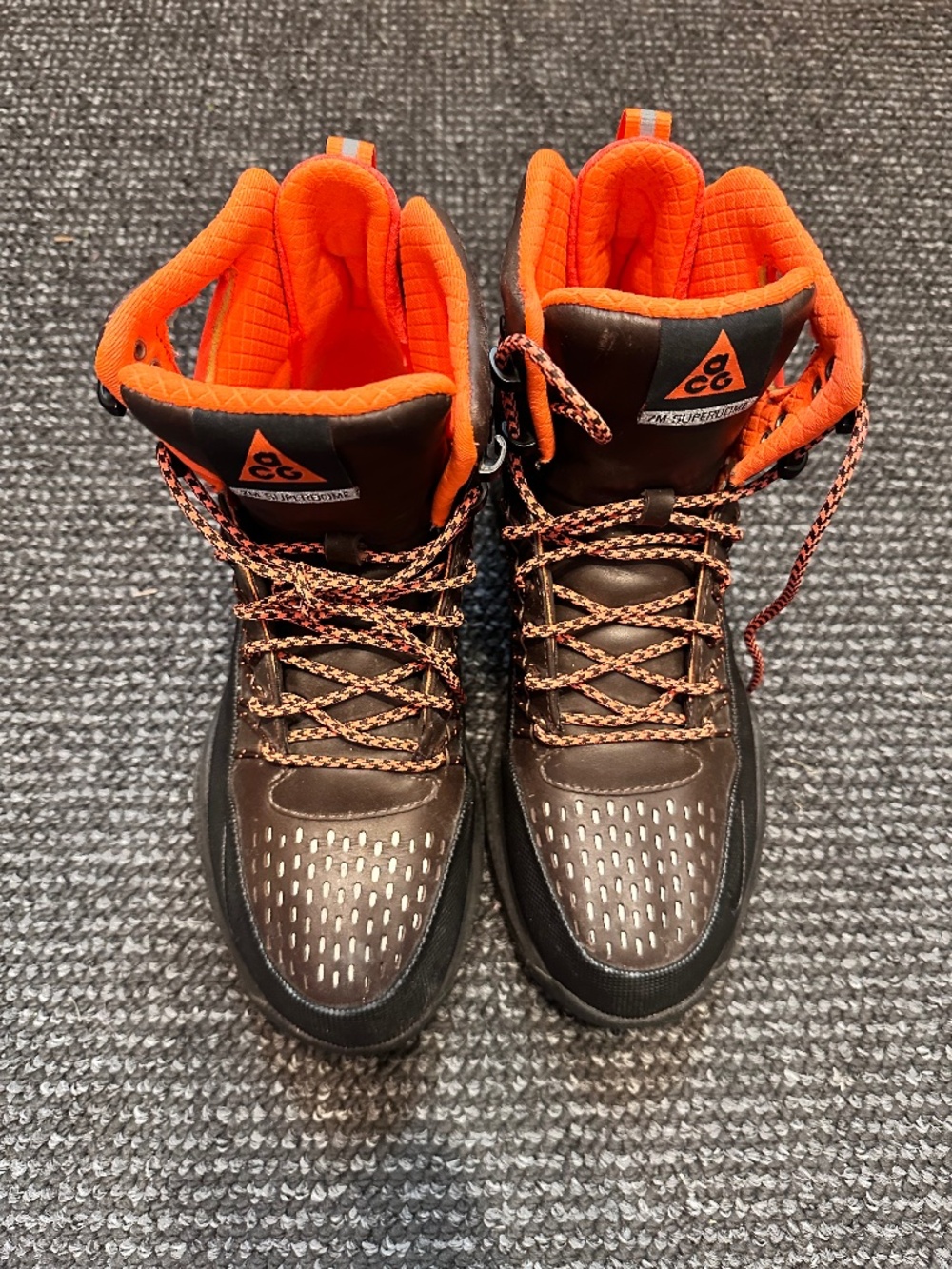 Nike ACG Zoom Superdome boots in the "Baroque Brown" colorway, size 10